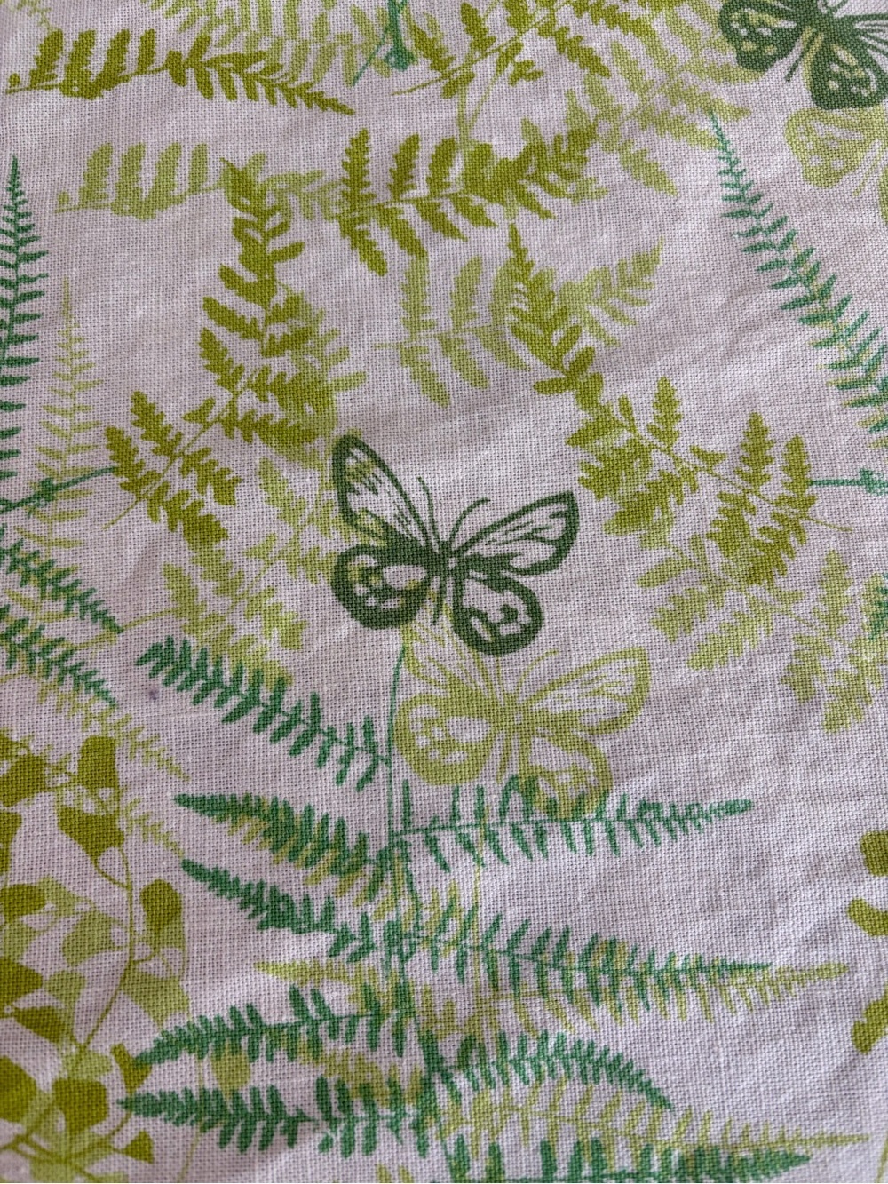 Fern and Butterfly Tablecloth - Picture 3 of 4